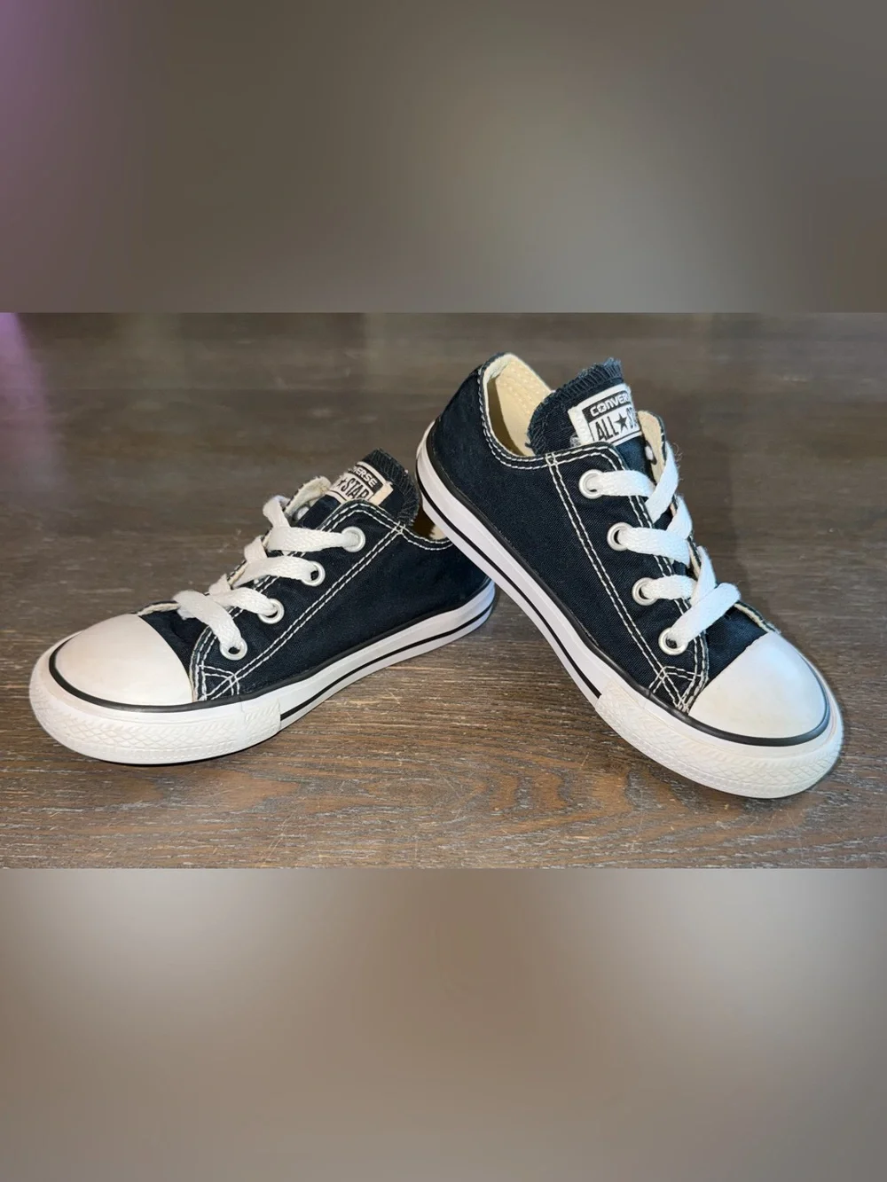 Black Converse All Star Chuck Taylor Low Top Sneakers Kids size 9